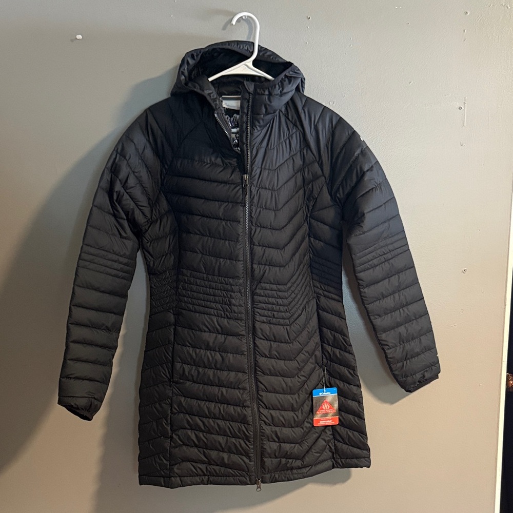 Columbia Black Puffer Jacket. Women’s brand new size large